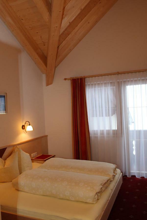 Haflingerhof Aparthotel Fiss Exterior photo